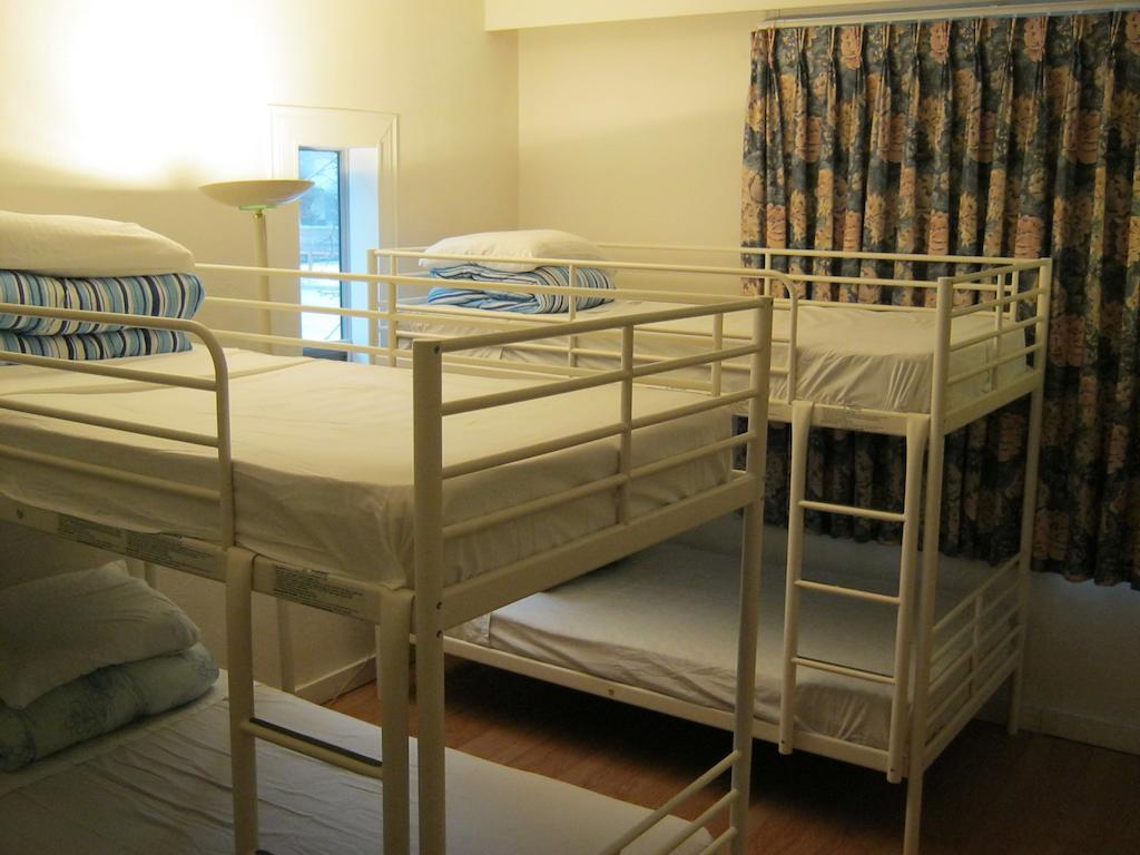Kelowna Okanagan Lake Hostel Luaran gambar
